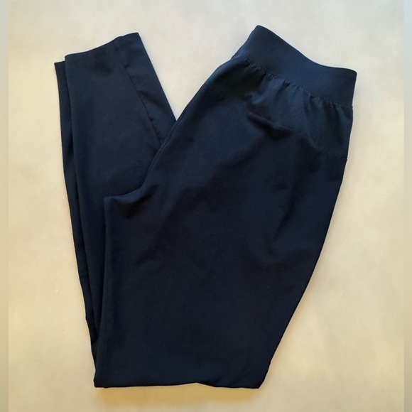 Lululemon In Mind Jogger Pant // Black // Size Small - Picture 3 of 6